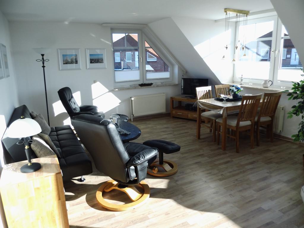 Yachthus - Direkt Am Meer Carolinensiel Room photo